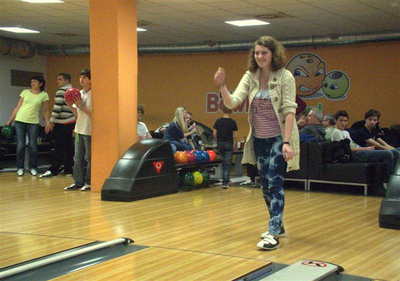 Předvánoční bowling je za námi