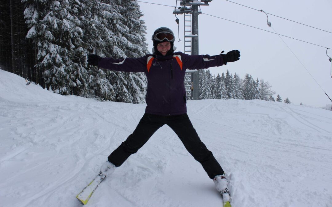 Pololetní lyžování v&nbsp;Kraslicích (Sokolov)