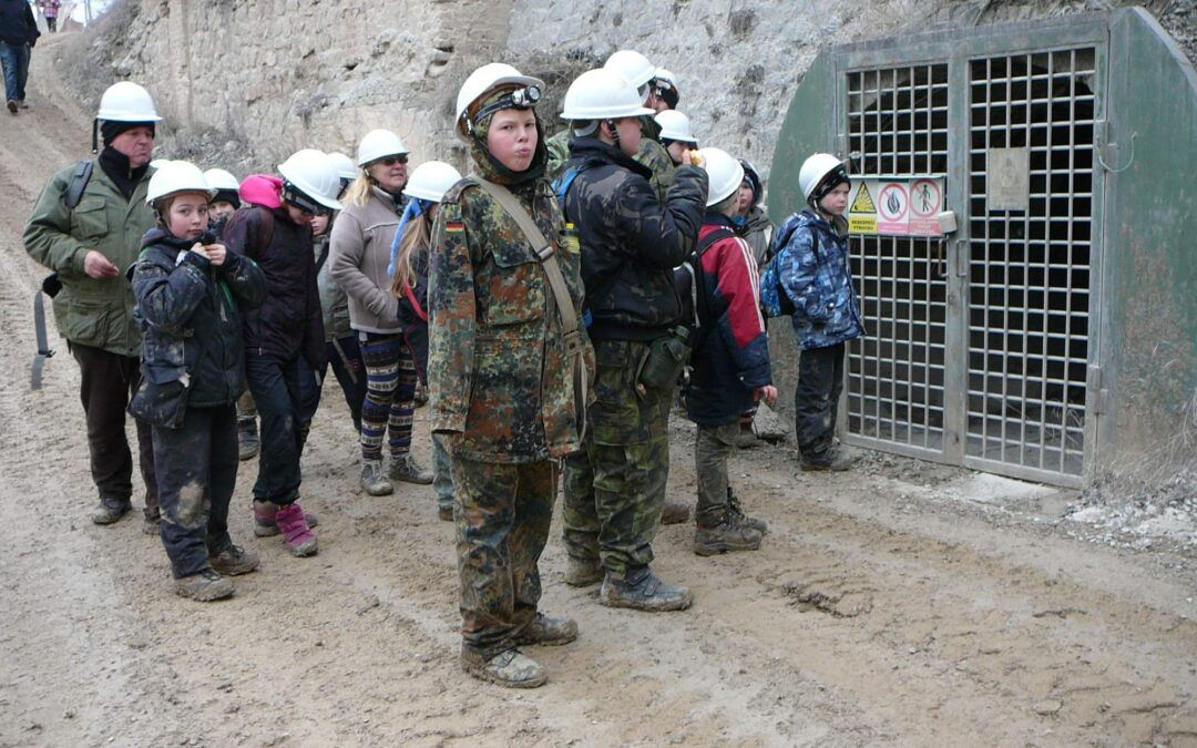 Víkendovka na Ameriku, prolézání štol + návštěva hradu Karlštejn