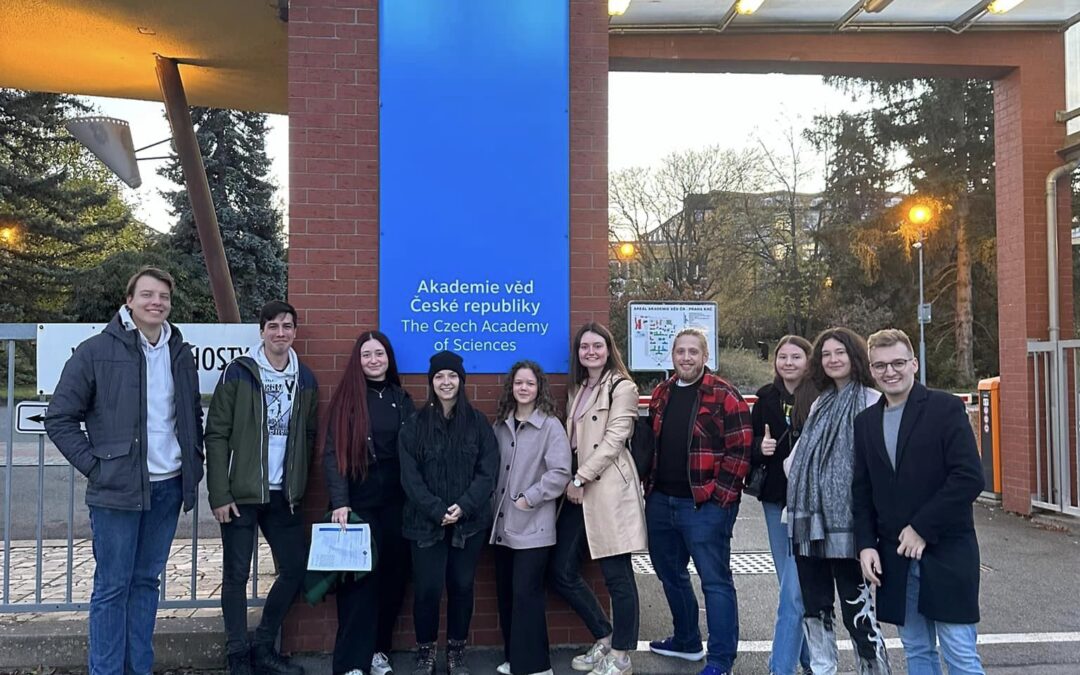 Dne otevřených dveří ÚEM AV ČR